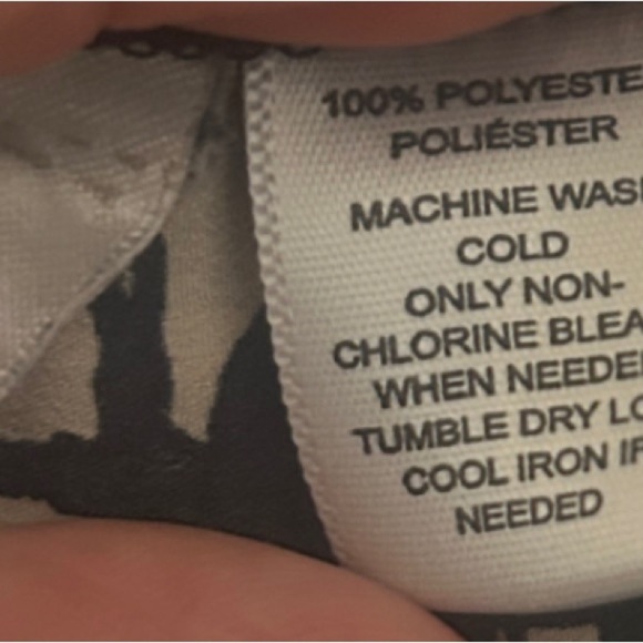 LOFT Black and Cream Long Sleeve romper . - Picture 16 of 16